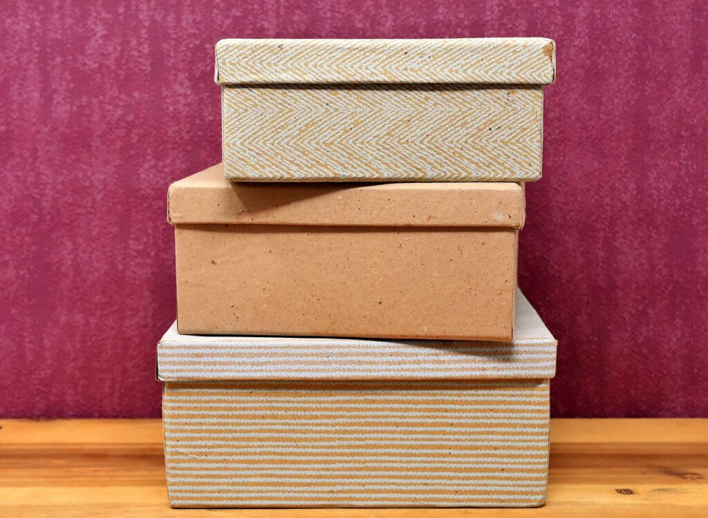 段ボールはスーパーでもらえる？どこで手に入るの？
