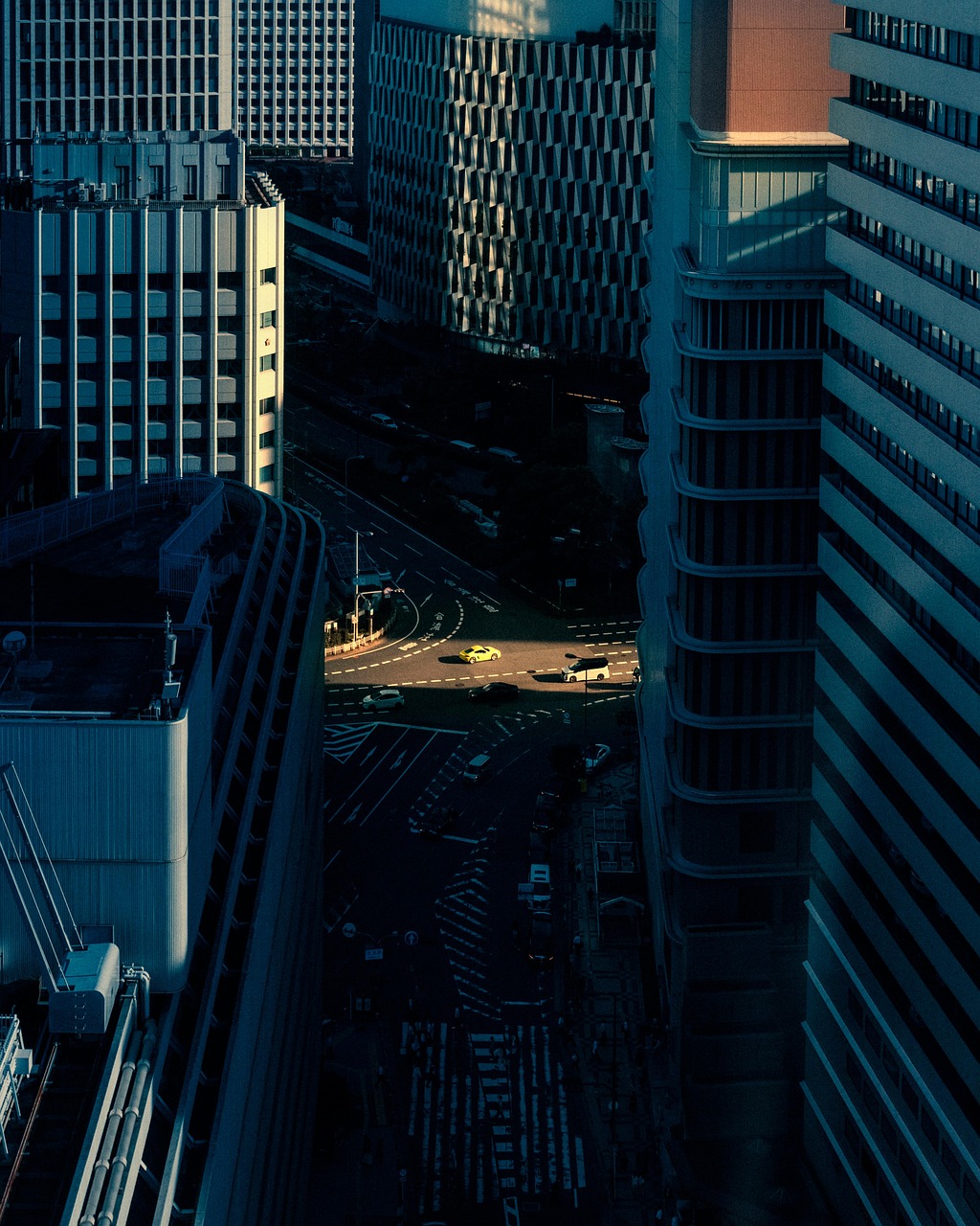 大阪の引越しで安い業者を比較するポイントは？